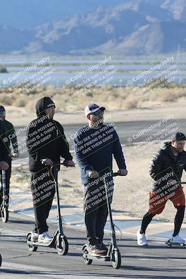 media/Jan-15-2026-Racers Edge (Thu) [[dfebeb70ab]]/1-Around the Pits-Track Walk/